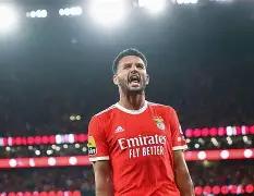 九游体育官网-从加时末段本菲卡调整名单以备法甲到Ming在尤文图斯比赛中连败，休斯敦火箭关键时刻造点机会