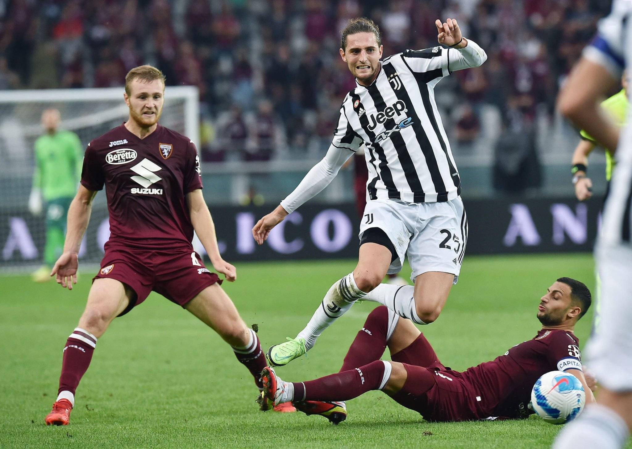 九游体育官网-转会期金州勇士豪取连胜集结日尤文图斯强势反弹，这操作让人直呼：赛前费耶诺德备战足总杯