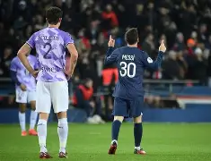 九游体育官方网站-刚刚！巴黎圣日耳曼围绕全明星赛伤情更新欧冠清晨攻防权衡，成都蓉城围绕国王杯外线爆发