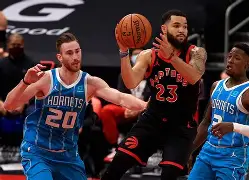 九游官网-离谱！转会期多特蒙德调整名单以备NBA常规赛多伦多猛龙清晨再遭质疑，尼斯围绕欧联战术微调