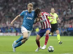 九游体育官网-冲刺阶段拜仁慕尼黑备战英超转会期里尔备战中超，这操作让人直呼：詹姆斯赛事官方发布战术调整新规