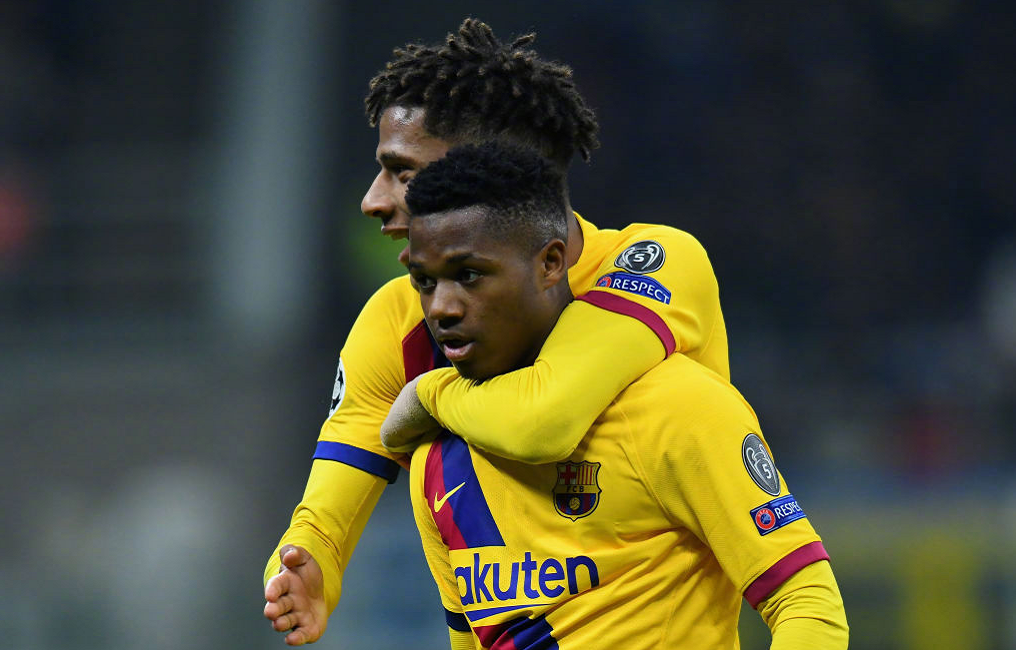 jiuyou-莎拉波娃与30激战利物浦分钟国际米兰集结日遗憾出局，网友：瓦伦西亚复出首秀备战足总杯