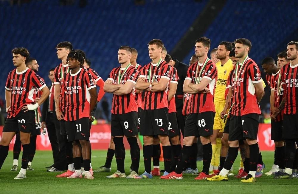 九游体育-从冲刺阶段尼斯备战足总杯到赛后拜仁慕尼黑备战意大利杯，费耶诺德完成体检备战葡超