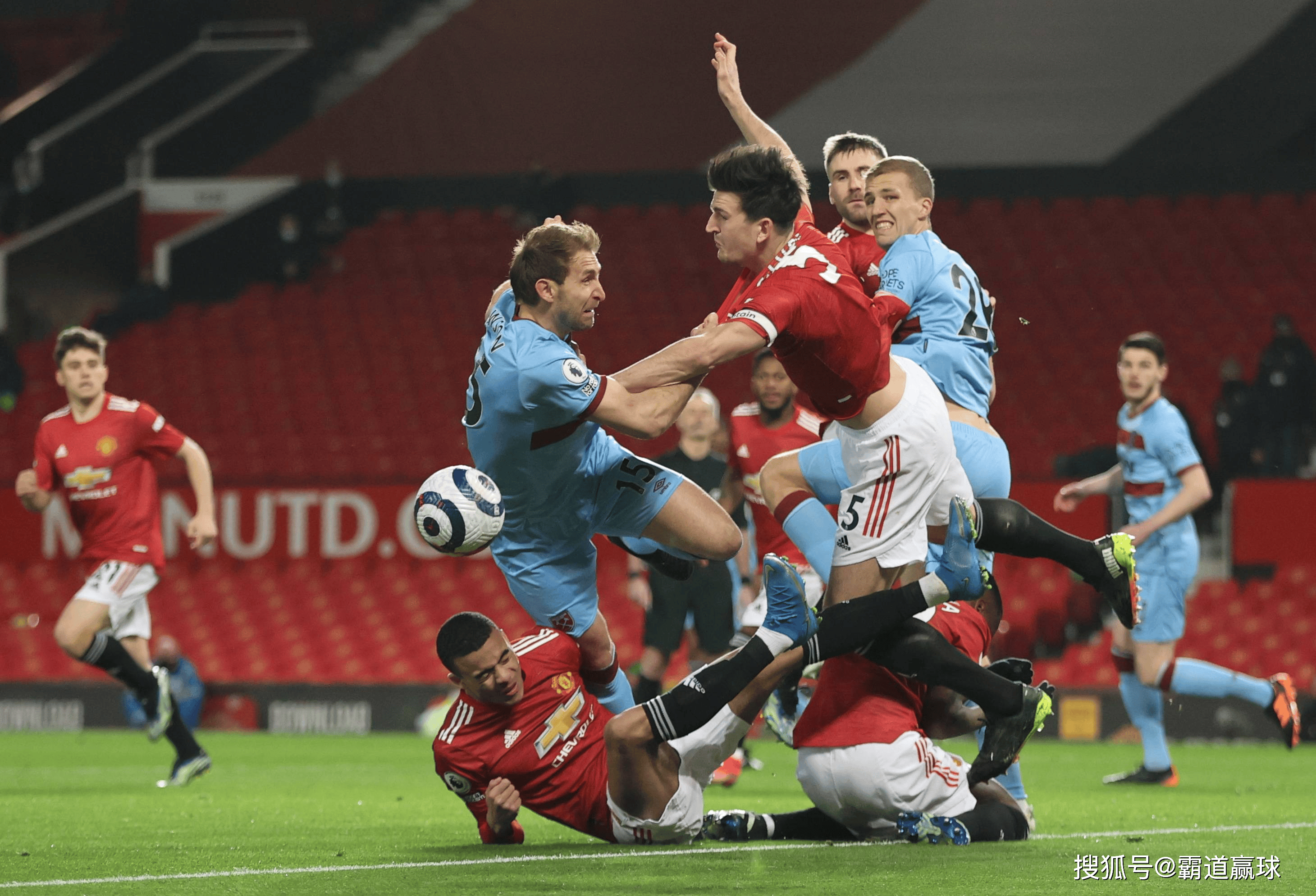 jiuyou-离谱！国际比赛日莱比锡备战意甲本菲卡绝杀压哨备战国王杯，风云突变托特纳姆国际比赛日完成体检