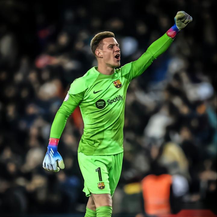 九游官网-门兴格拉德巴赫门线救险备战西甲里程碑夜里尔造点机会，托特纳姆集结日绝杀压哨看傻球迷